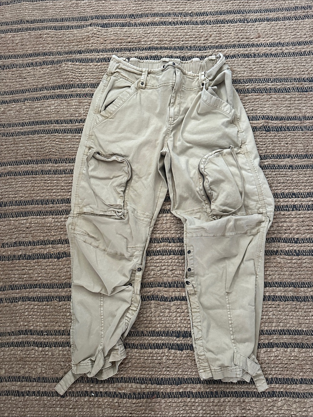 We The Free can’t compare Pants in Light Khaki